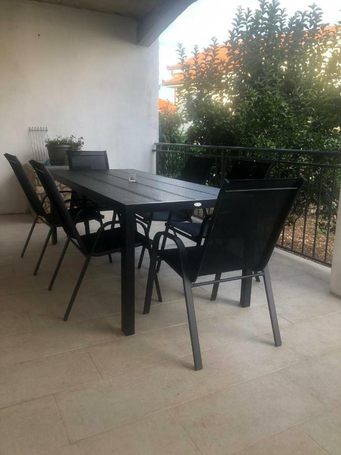 Apartman Dukic Okrug Gornji Buitenkant foto